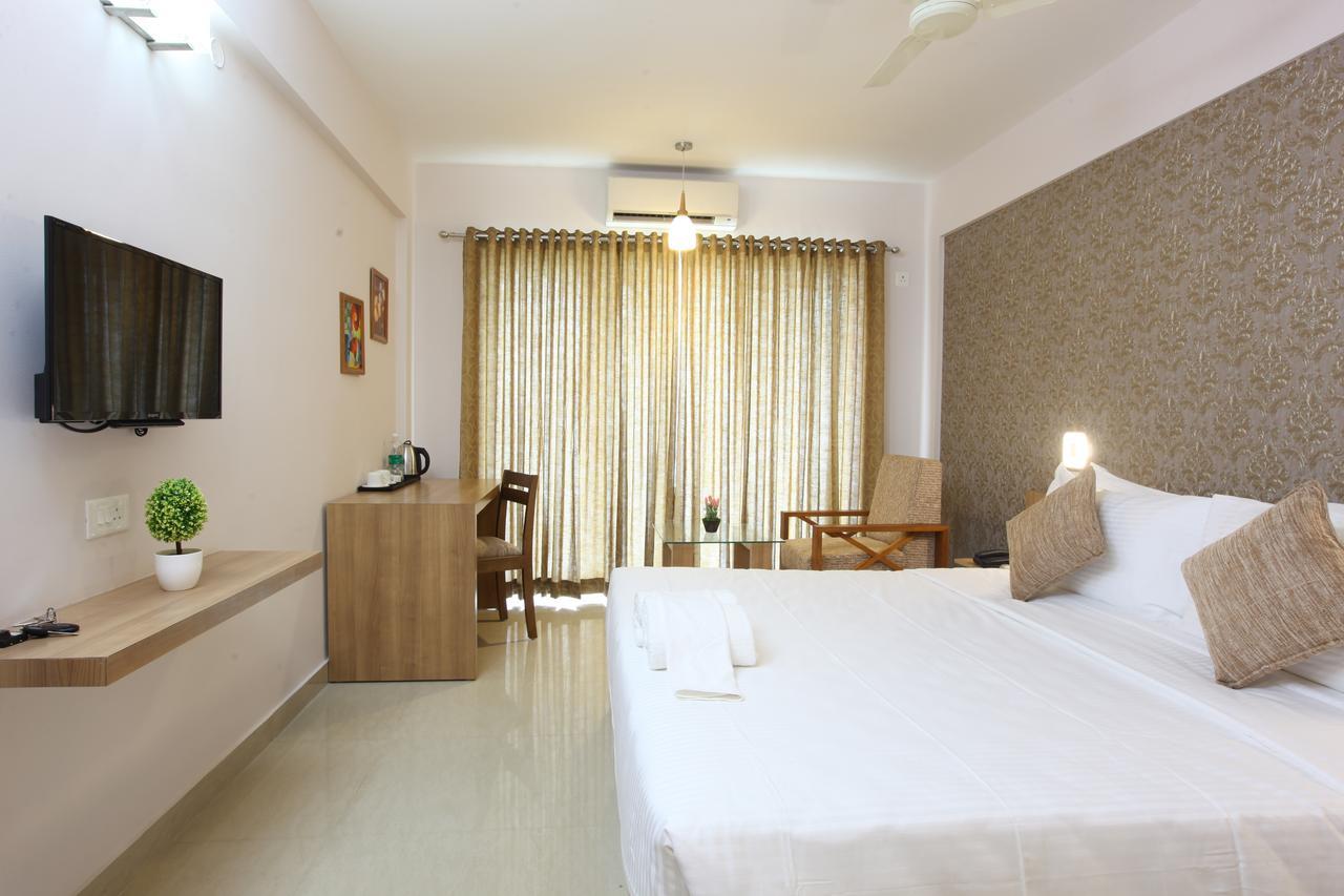 Sidra Pristine Hotel And Portico Halls Kochi Exterior photo