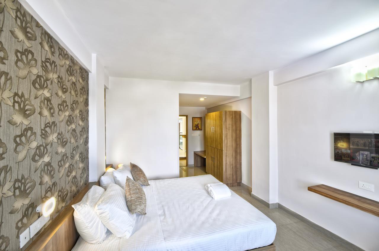 Sidra Pristine Hotel And Portico Halls Kochi Exterior photo
