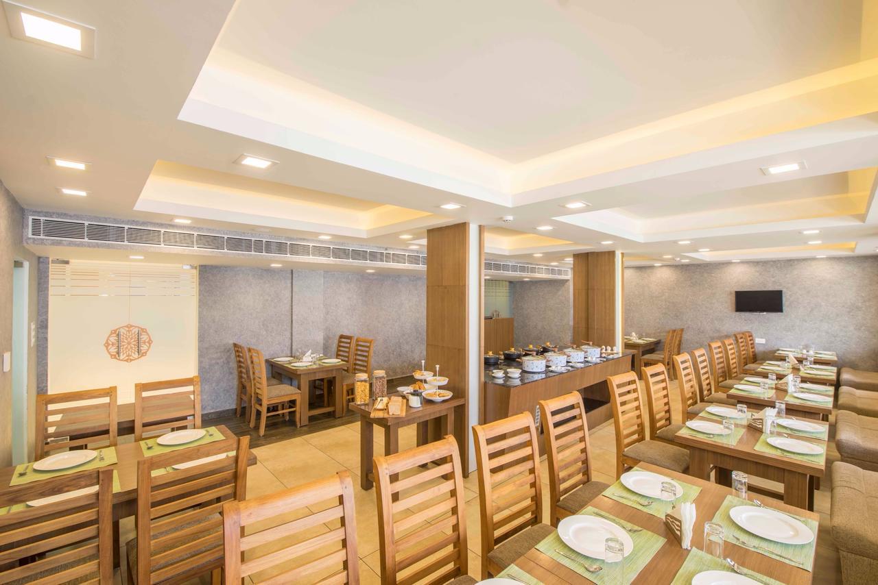 Sidra Pristine Hotel And Portico Halls Kochi Exterior photo