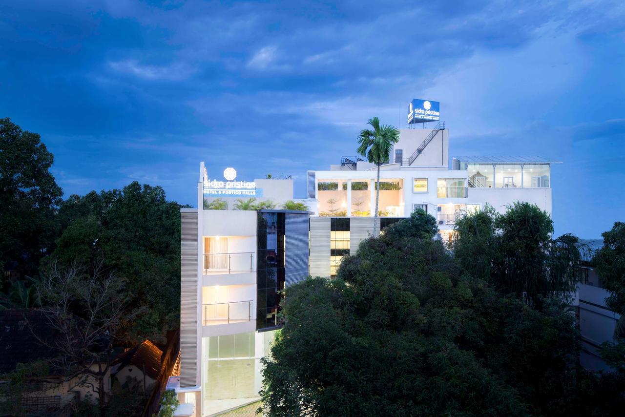 Sidra Pristine Hotel And Portico Halls Kochi Exterior photo