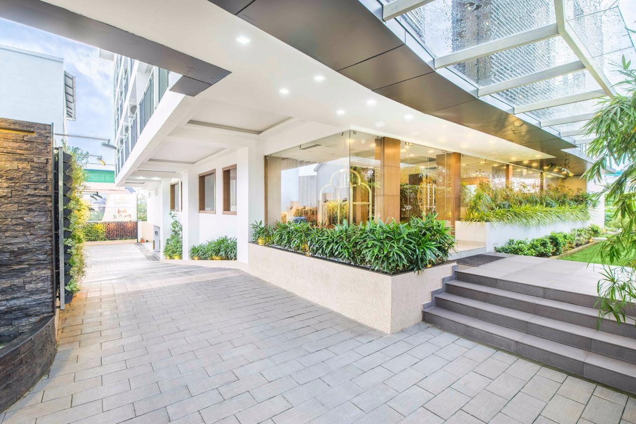 Sidra Pristine Hotel And Portico Halls Kochi Exterior photo